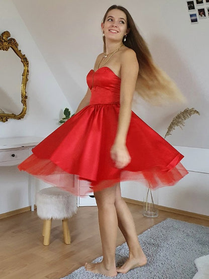 A-Line/Princess Satin Sleeveless Ruffles Sweetheart Short/Mini Homecoming Dresses