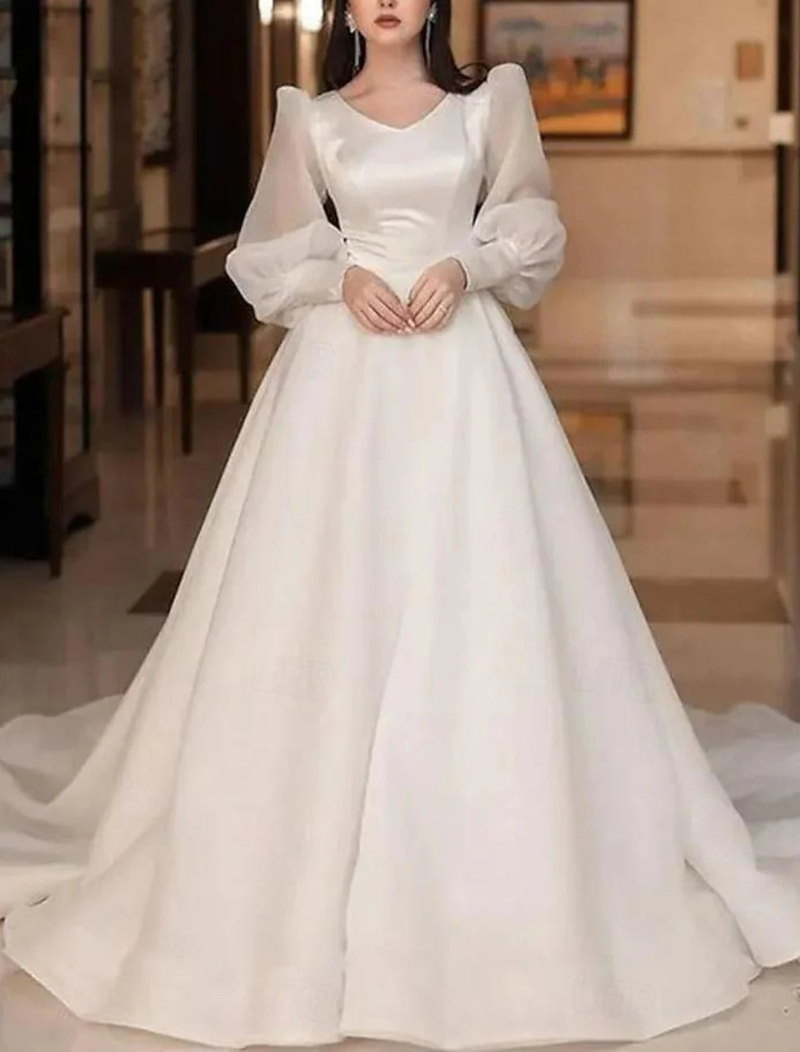 Hall Formal Wedding Dresses A-Line V Neck Long Sleeve Chapel Train Satin Bridal Gowns With Solid Color