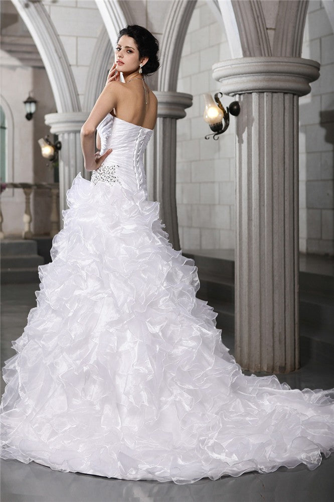 A-Line/Princess Sweetheart Sleeveless Pleats Beading Long Organza Wedding Dresses