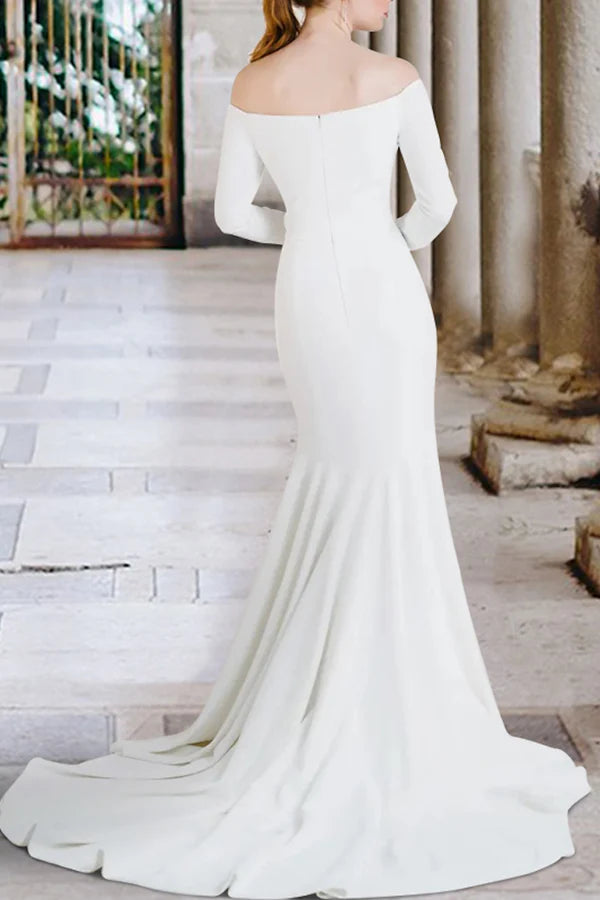 Leisure wedding dress in the lobby, off the shoulder long sleeved minimalist summer bride dress