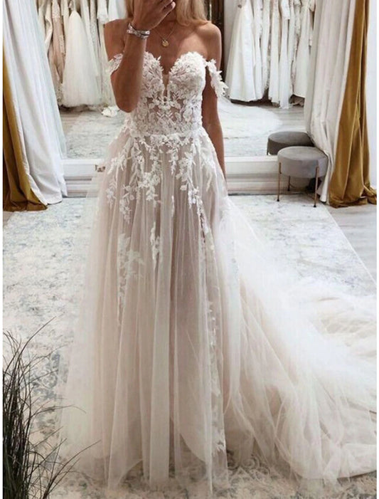 Hall Mature Wedding Dresses A-Line Sweetheart Sleeveless Court Train Lace Bridal Gowns With Pleats Appliques