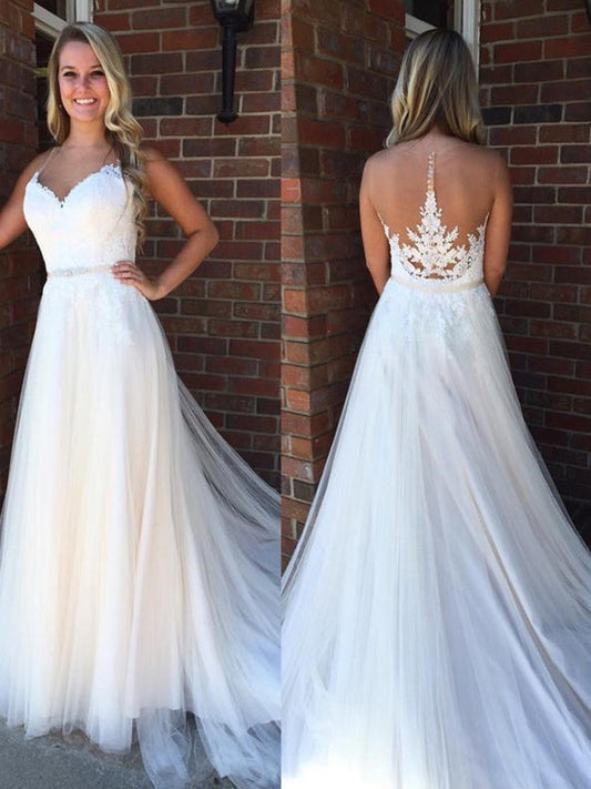 A-Line/Princess Scoop Sleeveless Applique Court Train Tulle Wedding Dresses