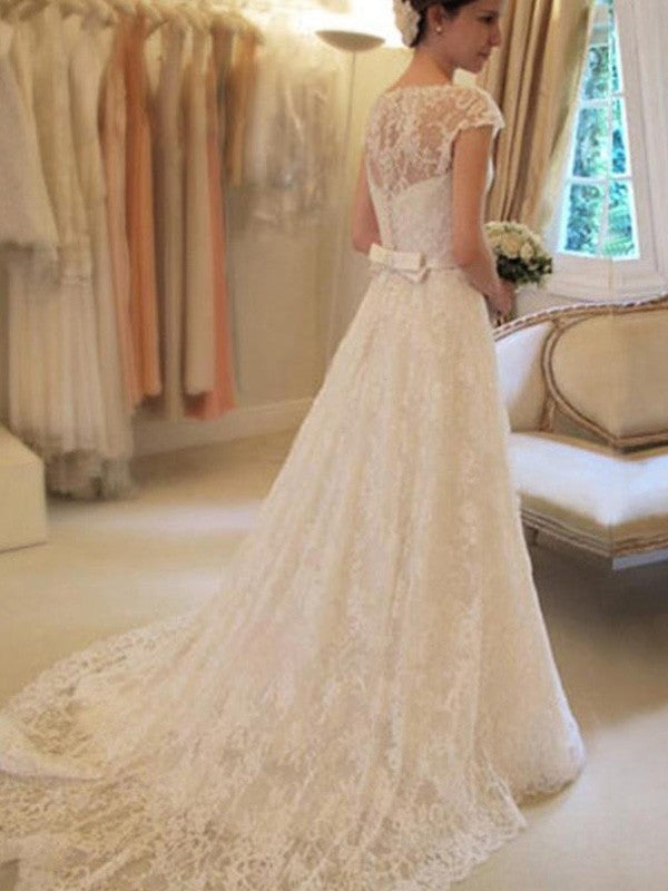 A-Line/Princess Sash/Ribbon/Belt Short Sleeves Square Court Train Applique Lace Wedding Dresses