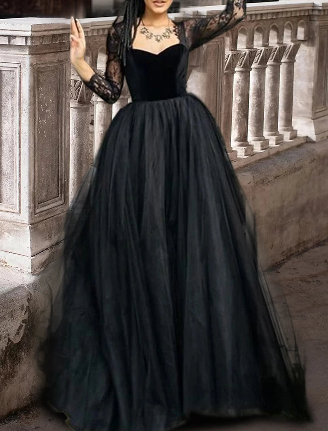 Formal Black Wedding Dresses A-Line Square Neck 3/4 Length Sleeve Floor Length Lace Bridal Gowns With Pleats