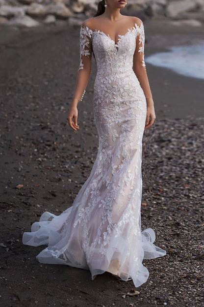 Unique illusion neckline lace wedding dress fishtail tailing wedding dress