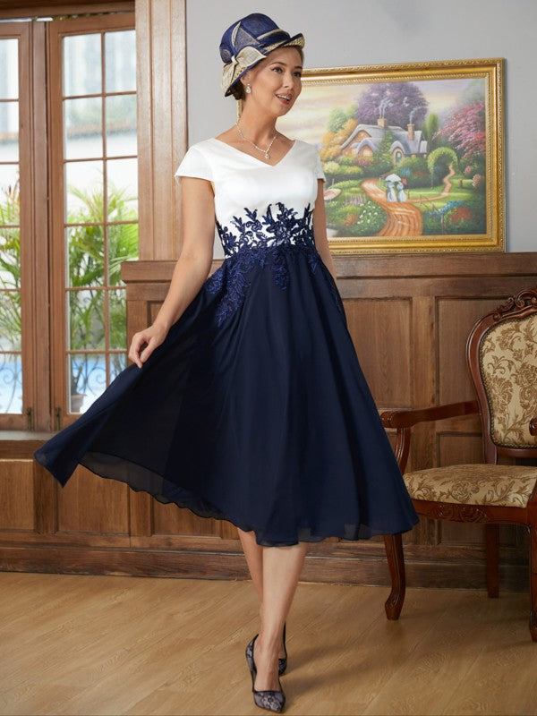 A-Line/Princess Chiffon Applique V-neck Short Sleeves Tea-Length Mother of the Bride Dresses