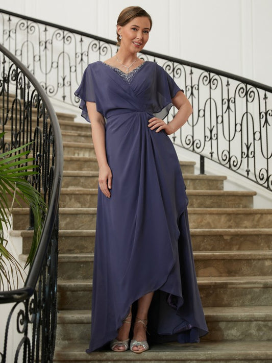 A-Line/Princess Chiffon Beading V-neck Short Sleeves Asymmetrical Mother of the Bride Dresses