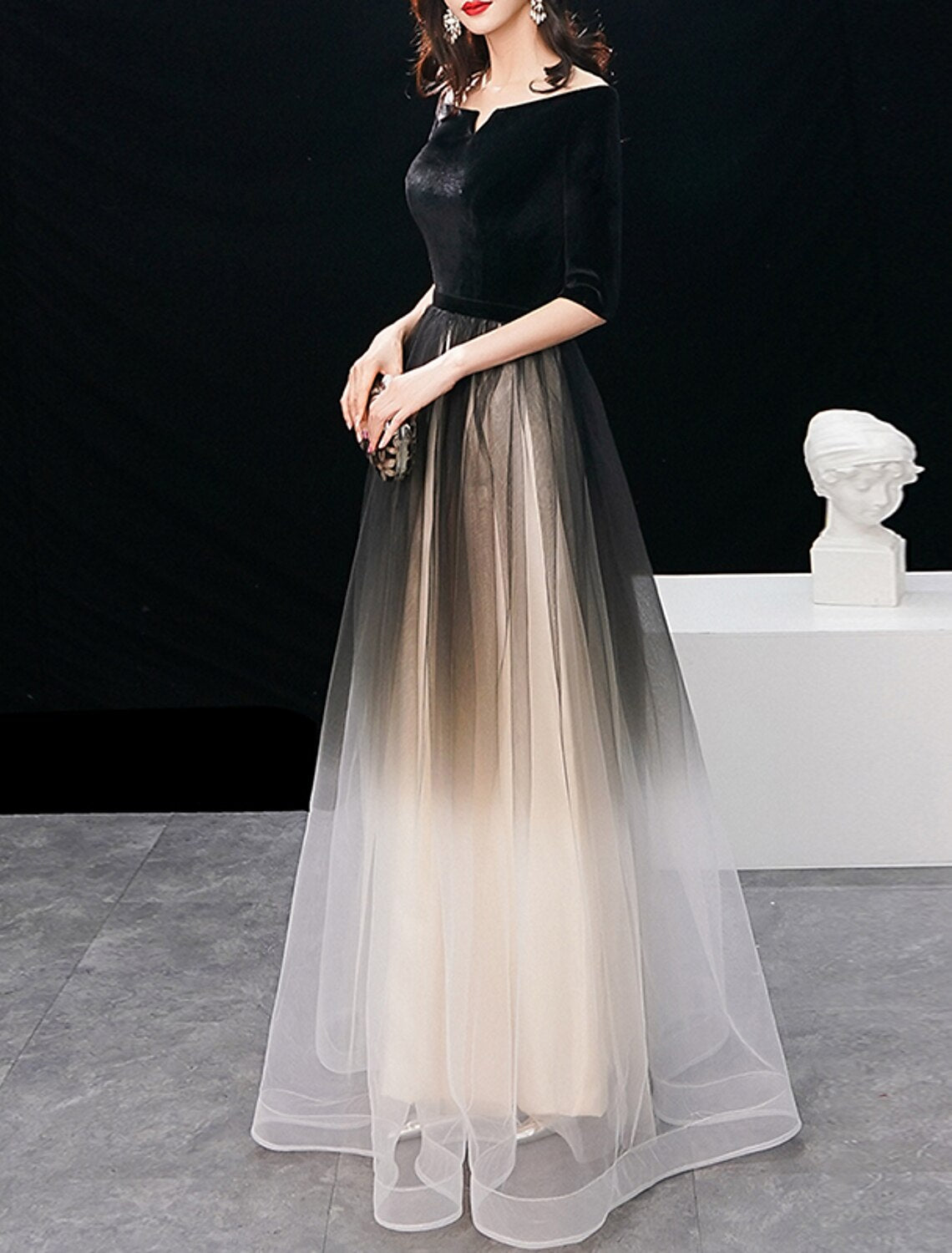 A-Line Elegant Gradient Prom Formal Evening Dress Jewel Neck Half Sleeve Floor Length Tulle with Sleek