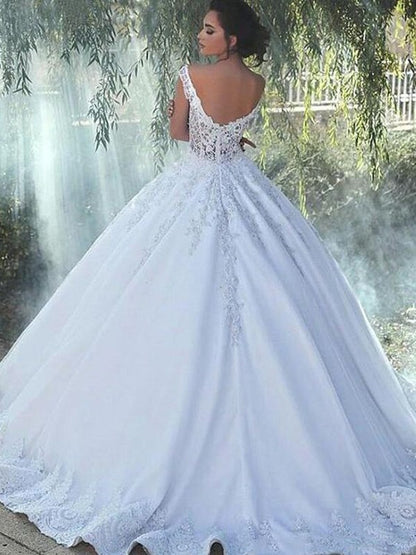 Ball Gown Scoop Sleeveless Sweep/Brush Train Lace Satin Wedding Dresses