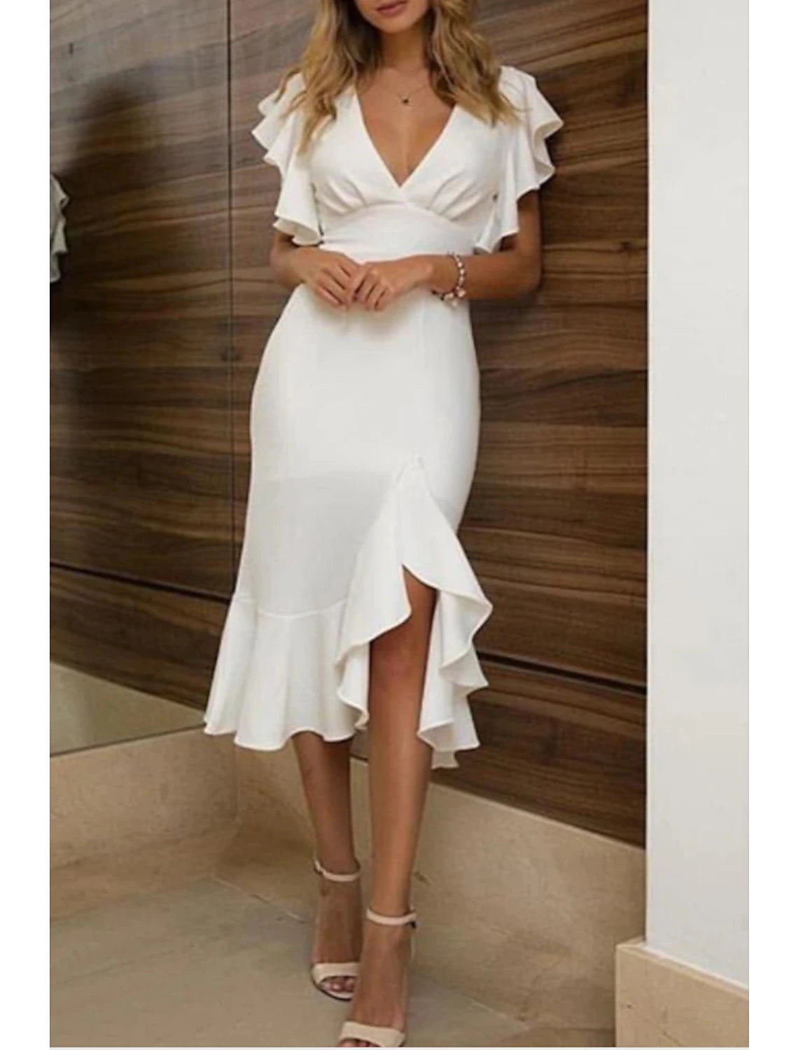 Sheath / Column Cocktail Dresses Party Dress Wedding Guest Homecoming Asymmetrical Short Sleeve V Neck Polyester with Ruffles