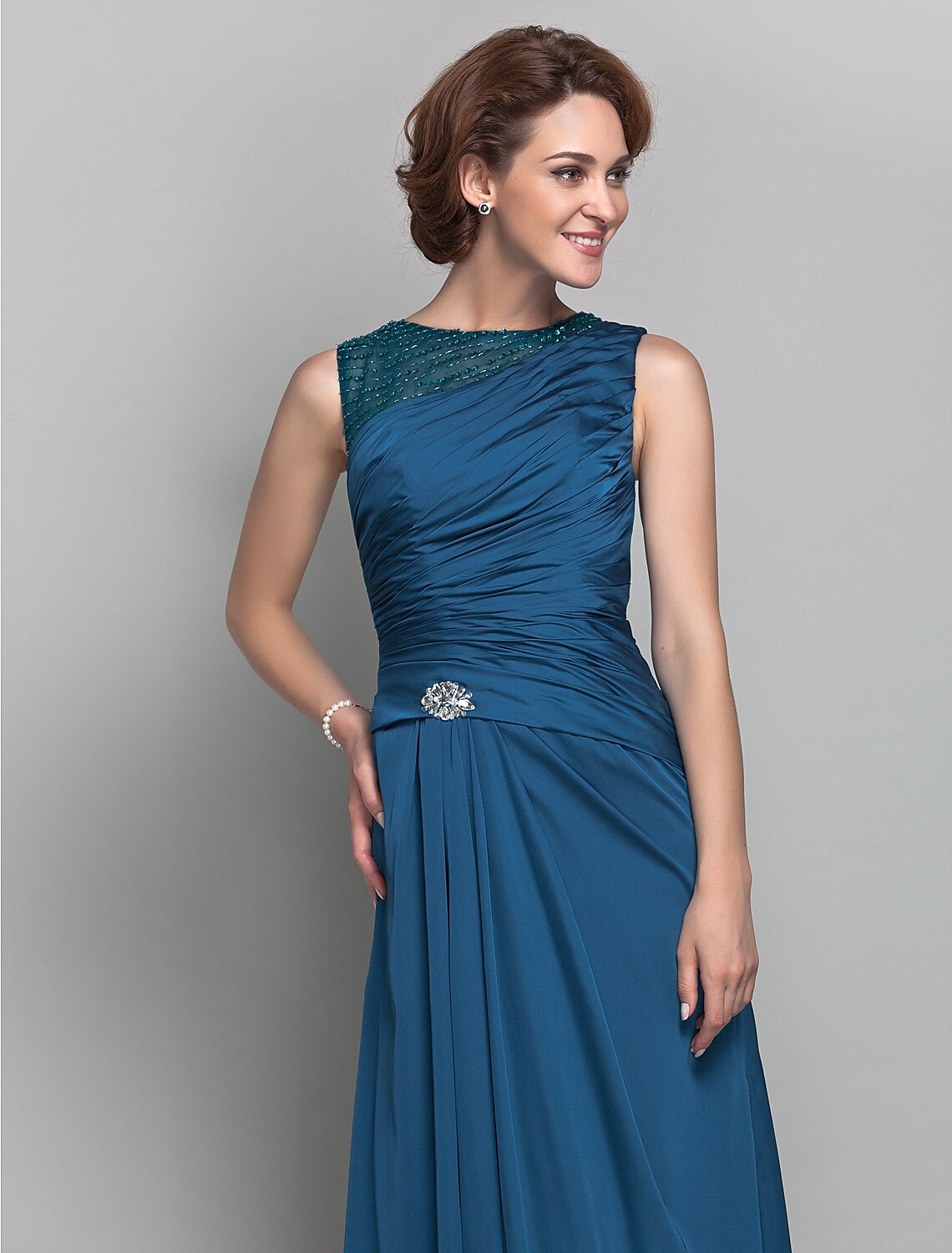 Sheath / Column Mother of the Bride Dress Vintage Inspired Jewel Neck Floor Length Satin Chiffon Sleeveless with Beading