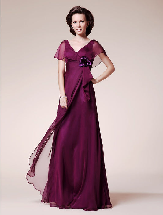 A-Line Mother of the Bride Dress Elegant V Neck Floor Length Chiffon Short Sleeve No with Ruffles Flower